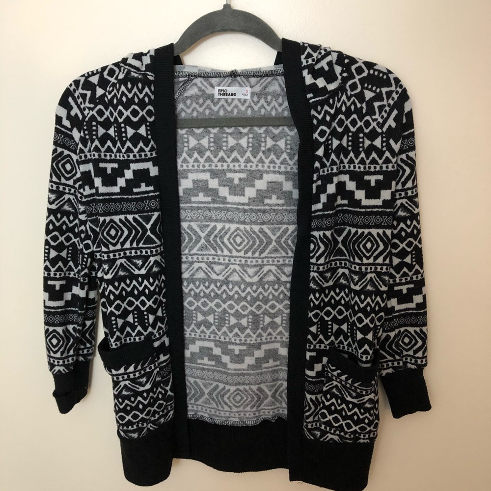 Girls Aztec print sweater with hood
